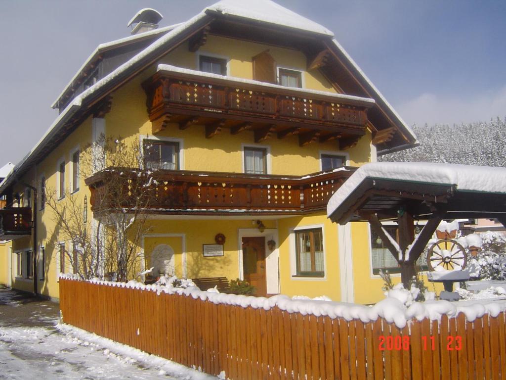 Bed and Breakfast Haus Dorfer Mariapfarr Esterno foto
