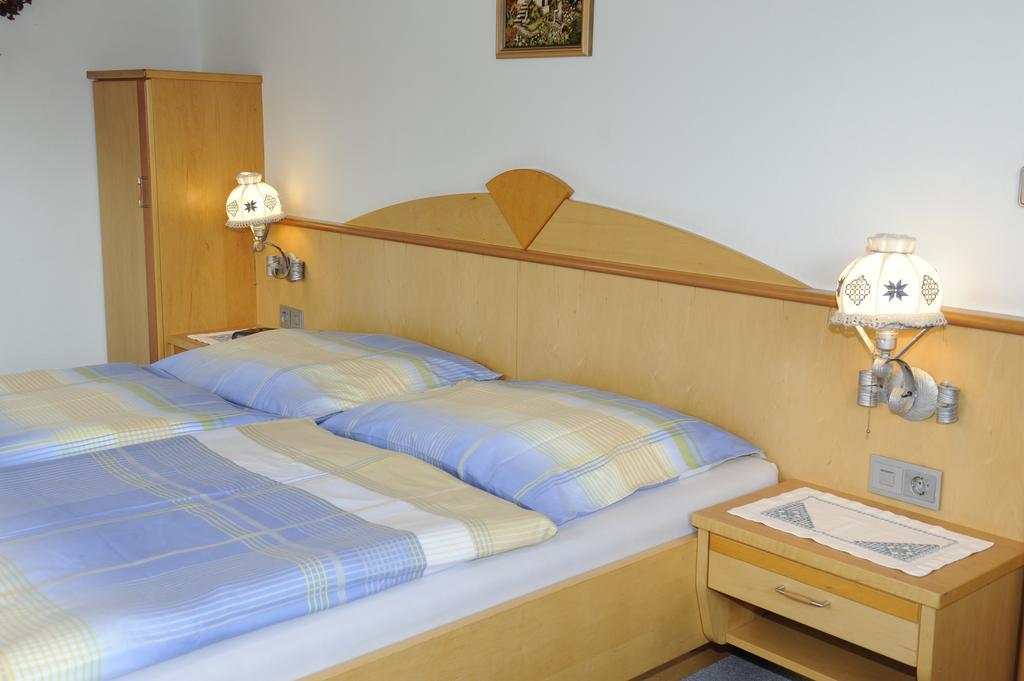 Bed and Breakfast Haus Dorfer Mariapfarr Esterno foto