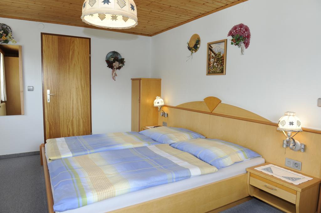 Bed and Breakfast Haus Dorfer Mariapfarr Esterno foto